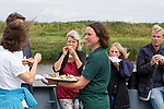 Vorschaubild für Datei 20160815-muschelfischer-077.jpg Niedersächsische Muschelfischer eröffnen Saison 2016 in Greetsiel